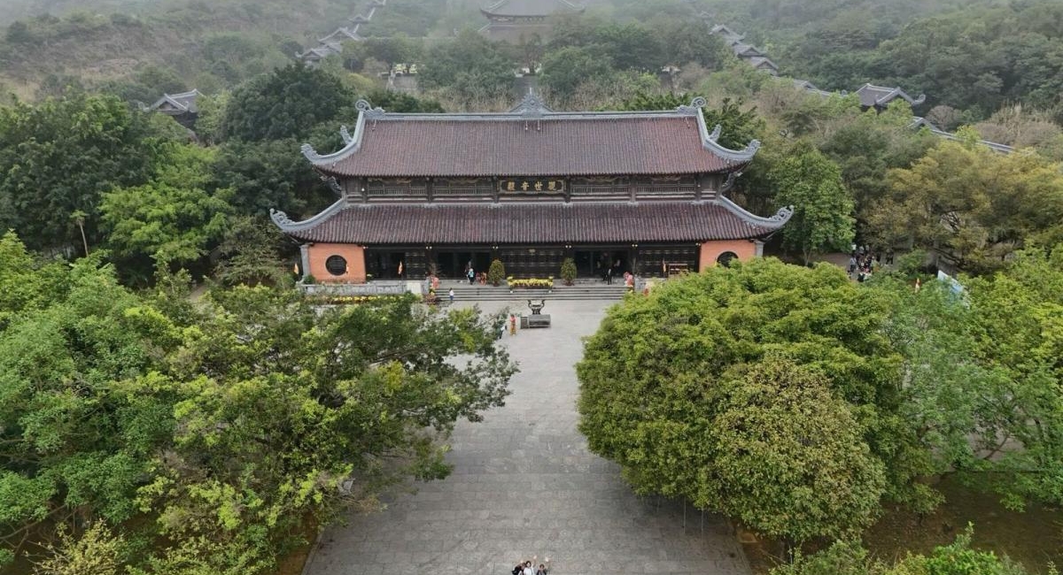 Bai_Dinh_pagoda_Signature_Ninh Binh