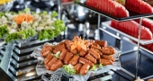 Signature_Halong_day_trip_Luxury_Buffet_lunch