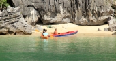 Signature_Lan_ha_bay_nature_beach