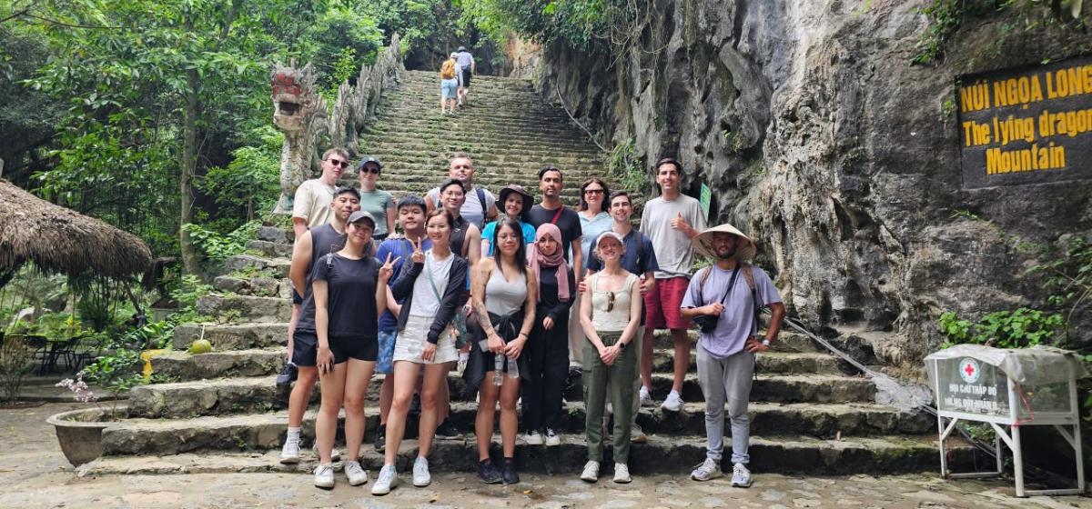 Mua_cave_Signature_Ninh_Binh