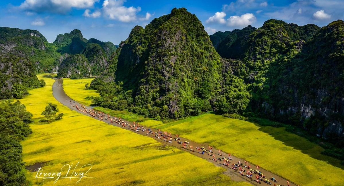 Tam_Coc_Signature_Ninh_Binh