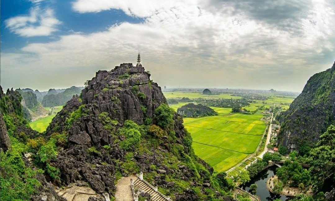 Signature_Ninh_Binh_Mua_cave