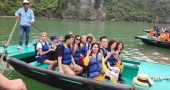 Signature_Halong_day_trip_bamboo_boat