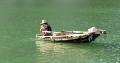 Signature_Lan_ha_bay_Viethai_daily_life