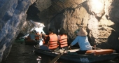 Tam_Coc_boat_trip_Signature_Ninh_Binh